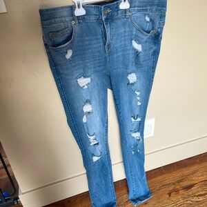 Size 14T - Torrid Bombshell Ripped Skinny Jeans